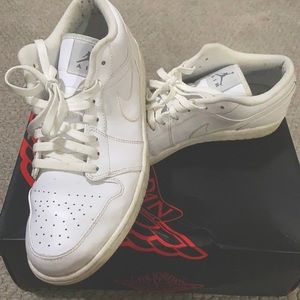 Air Force Jordan white size 11 men